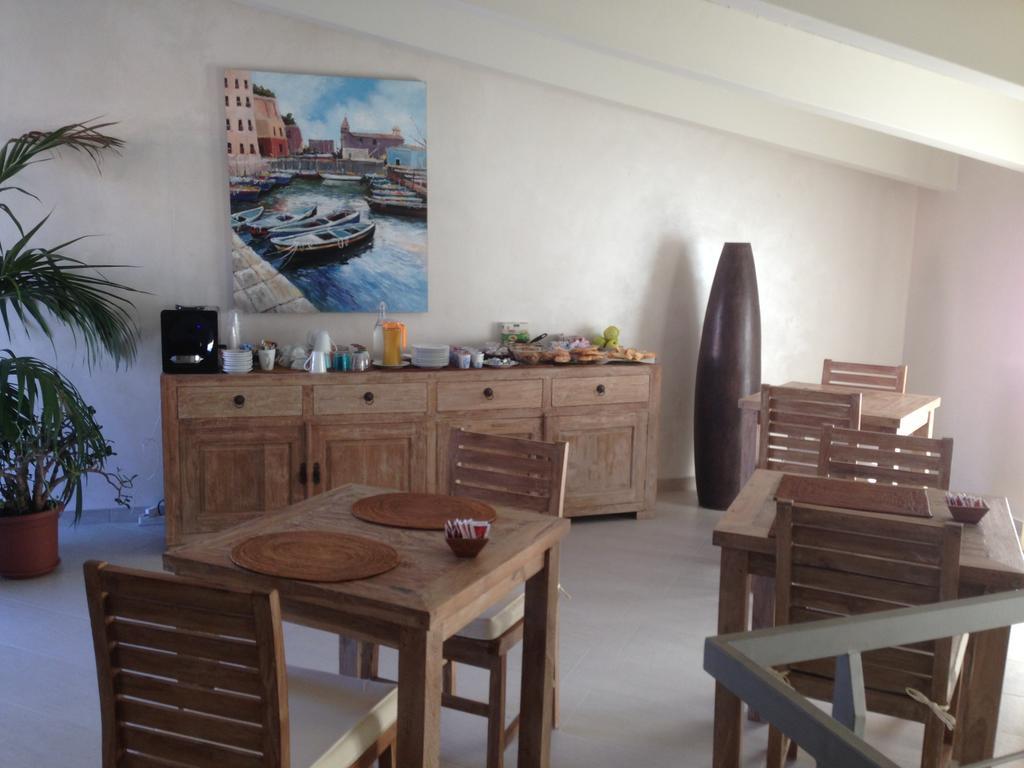 La Casa Di Pier Hotel Olbia Buitenkant foto